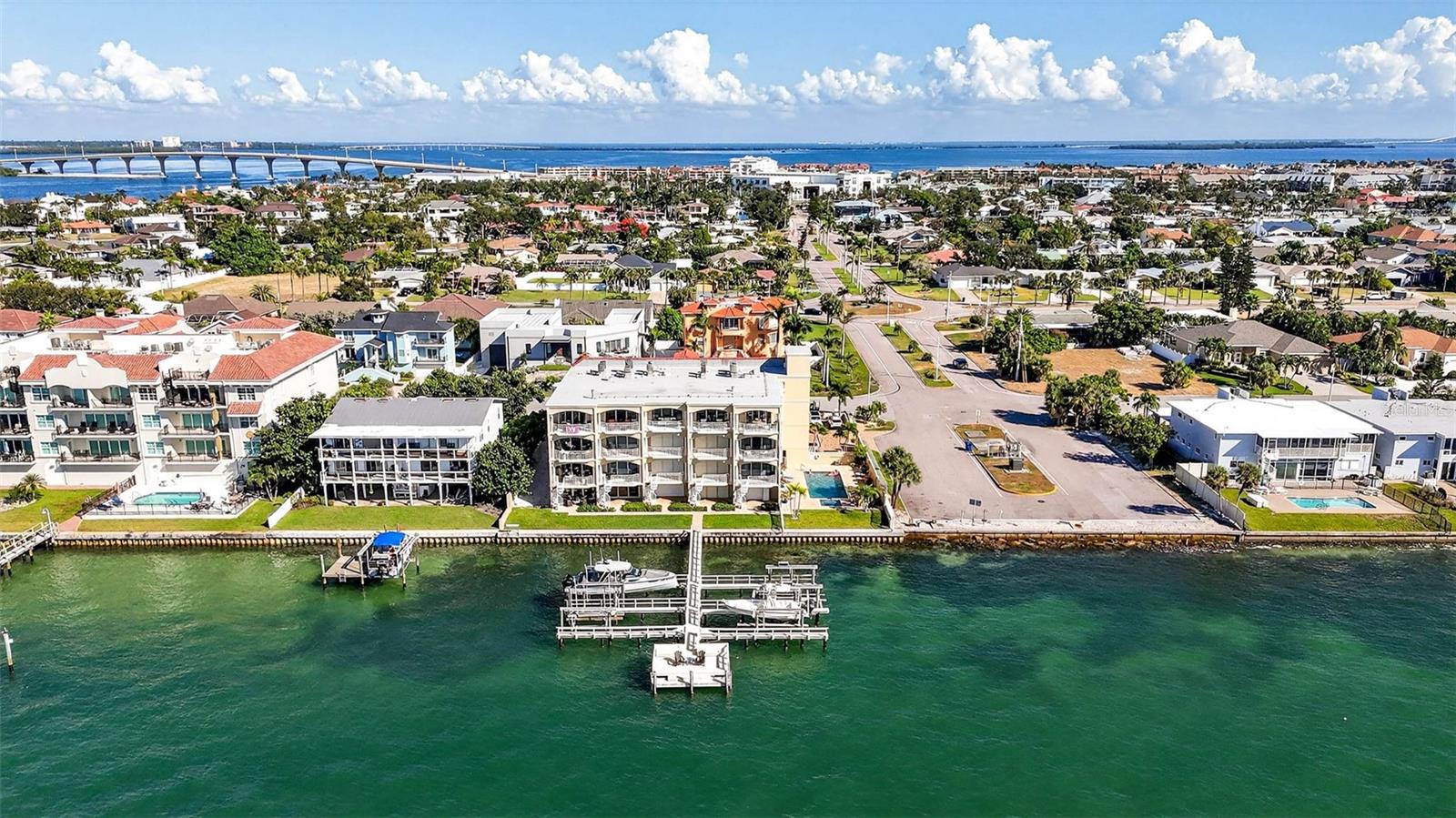 Image 85 of 100 For 330 8th Avenue N 5