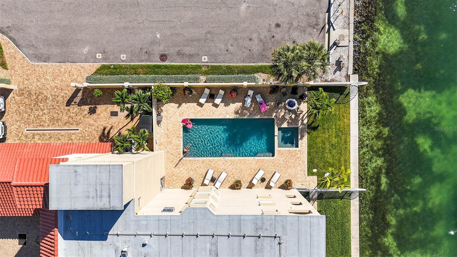 Image 88 of 100 For 330 8th Avenue N 5