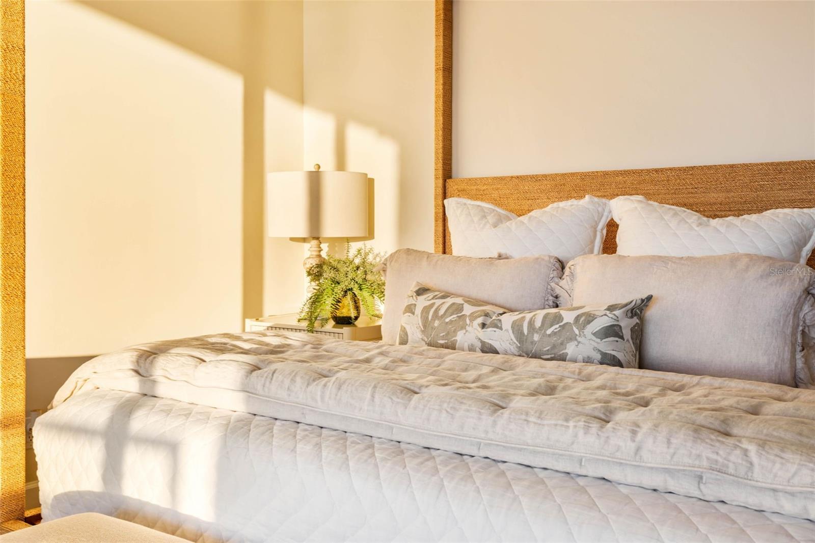 Image 91 of 100 For 330 8th Avenue N 5