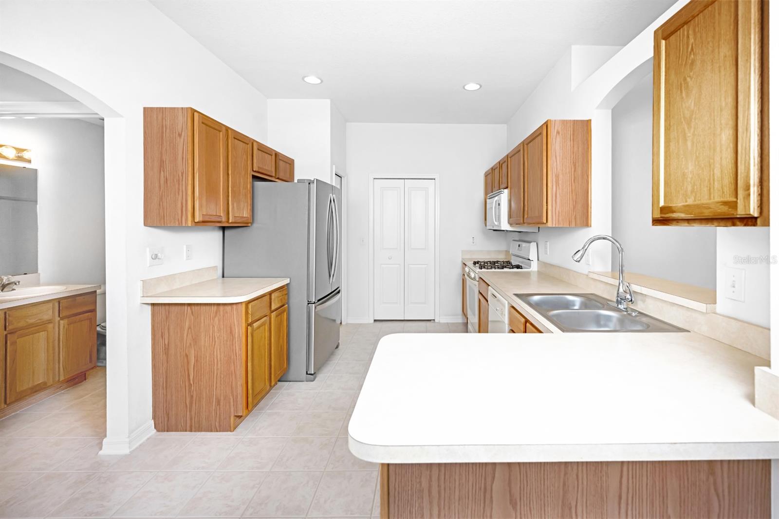 Image 12 of 40 For 19438 Everton Place