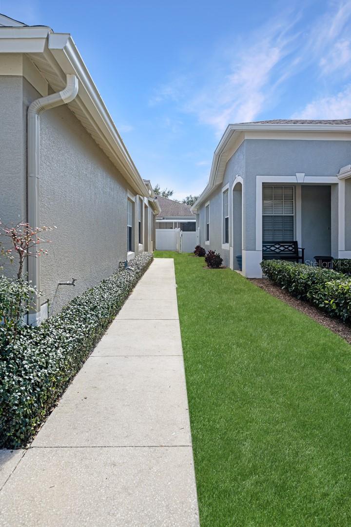 Image 4 of 40 For 19438 Everton Place