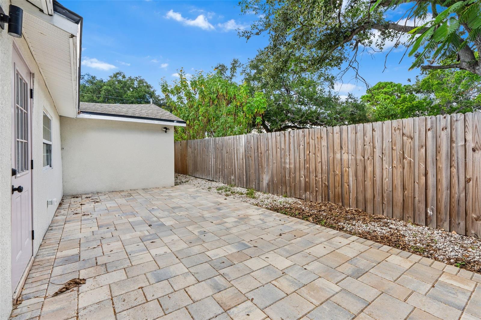 Image 12 of 37 For 2201 50th Avenue N