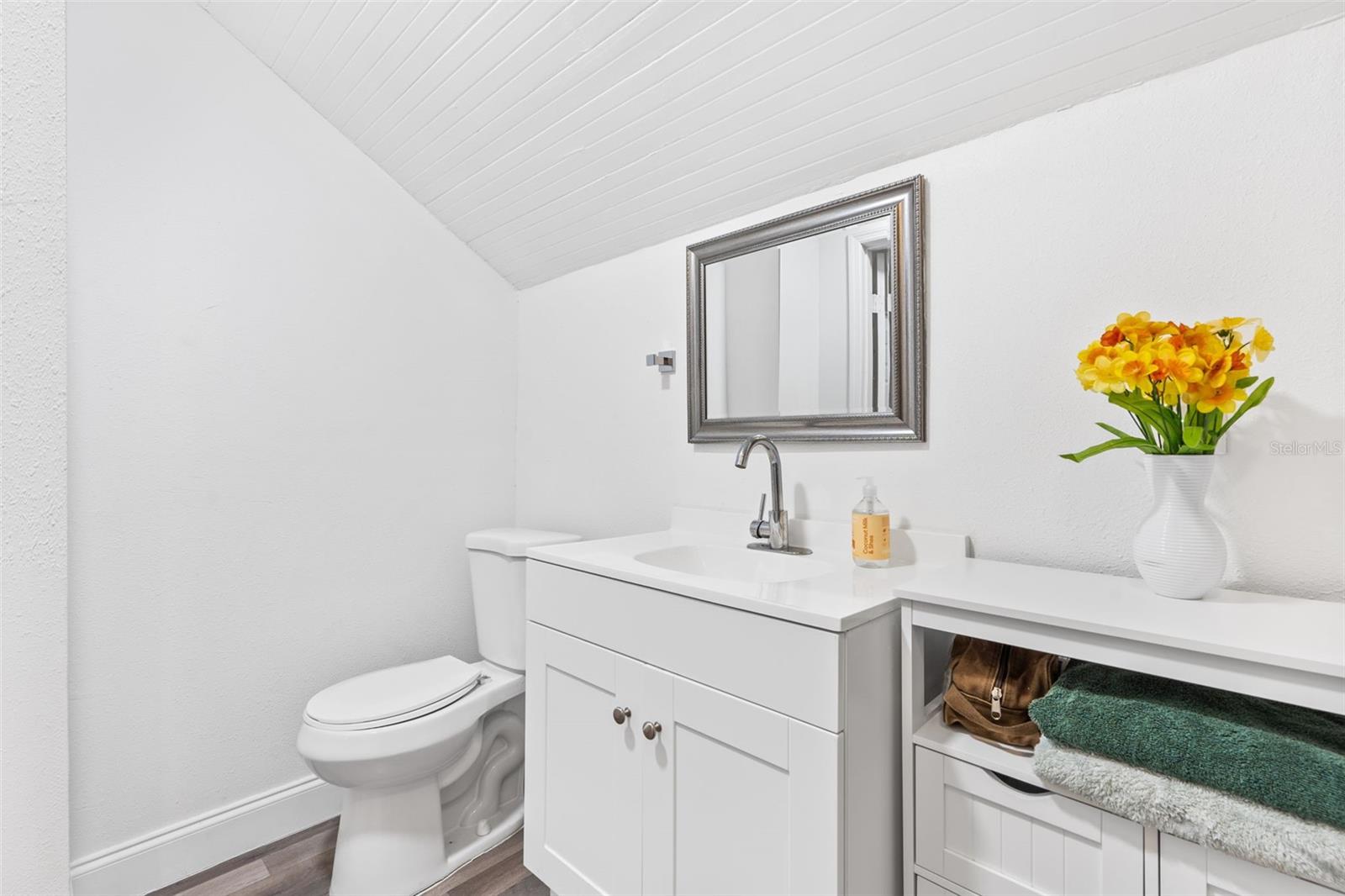 Image 36 of 37 For 2201 50th Avenue N