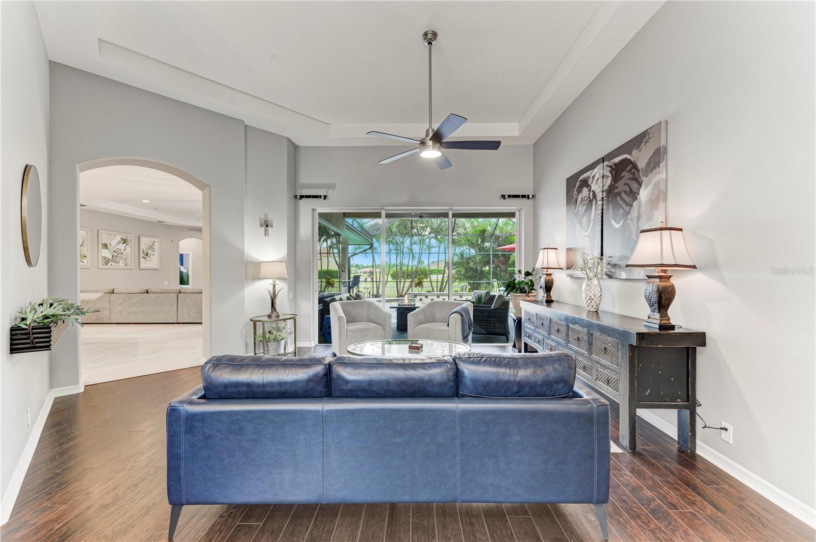 Image 12 of 67 For 12827 Penguin Drive