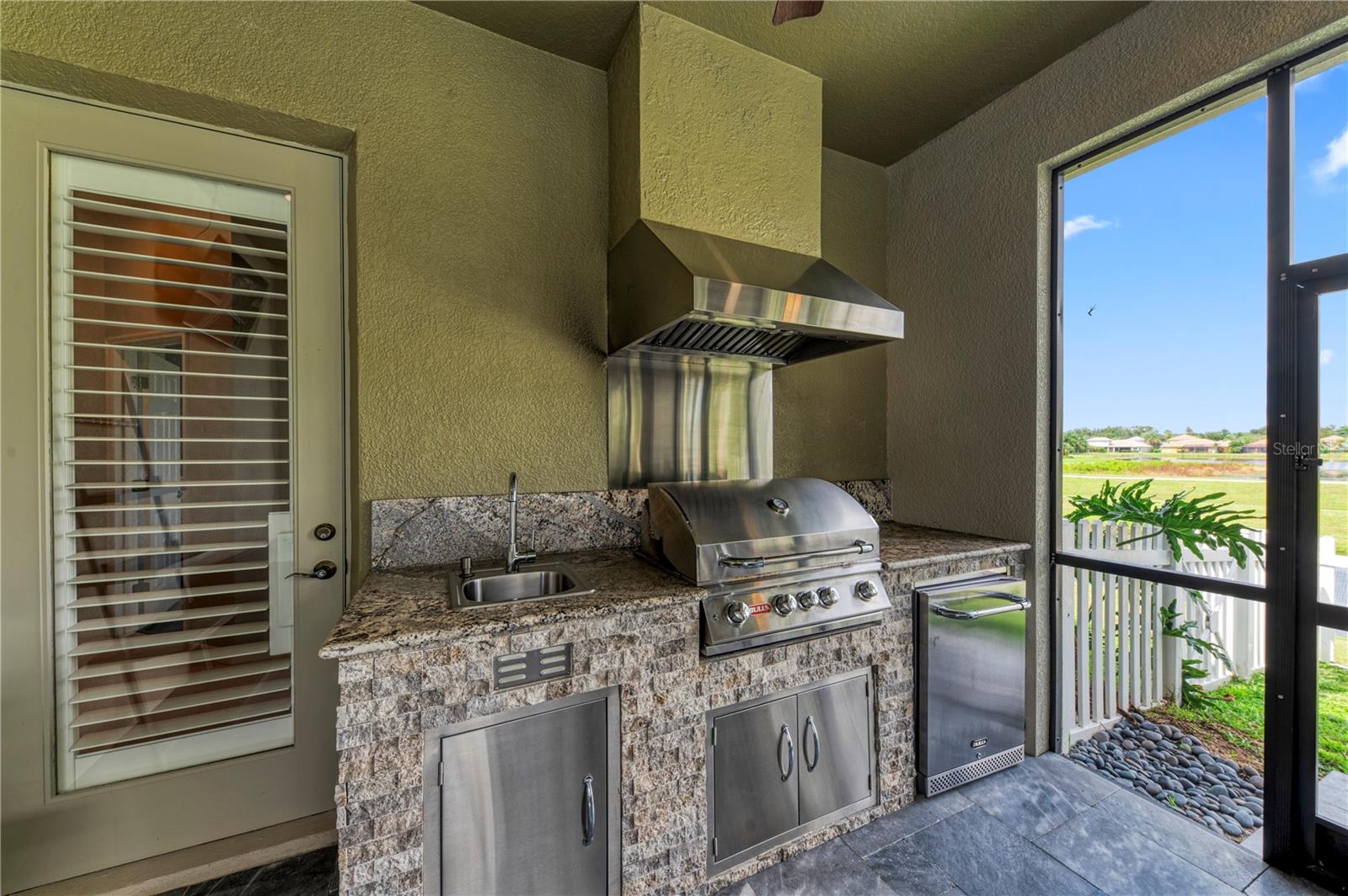 Image 44 of 67 For 12827 Penguin Drive