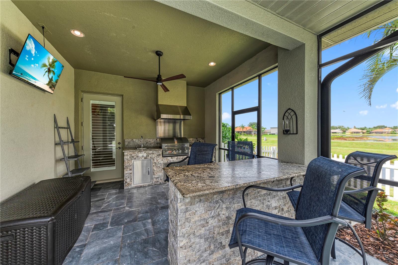 Image 45 of 67 For 12827 Penguin Drive