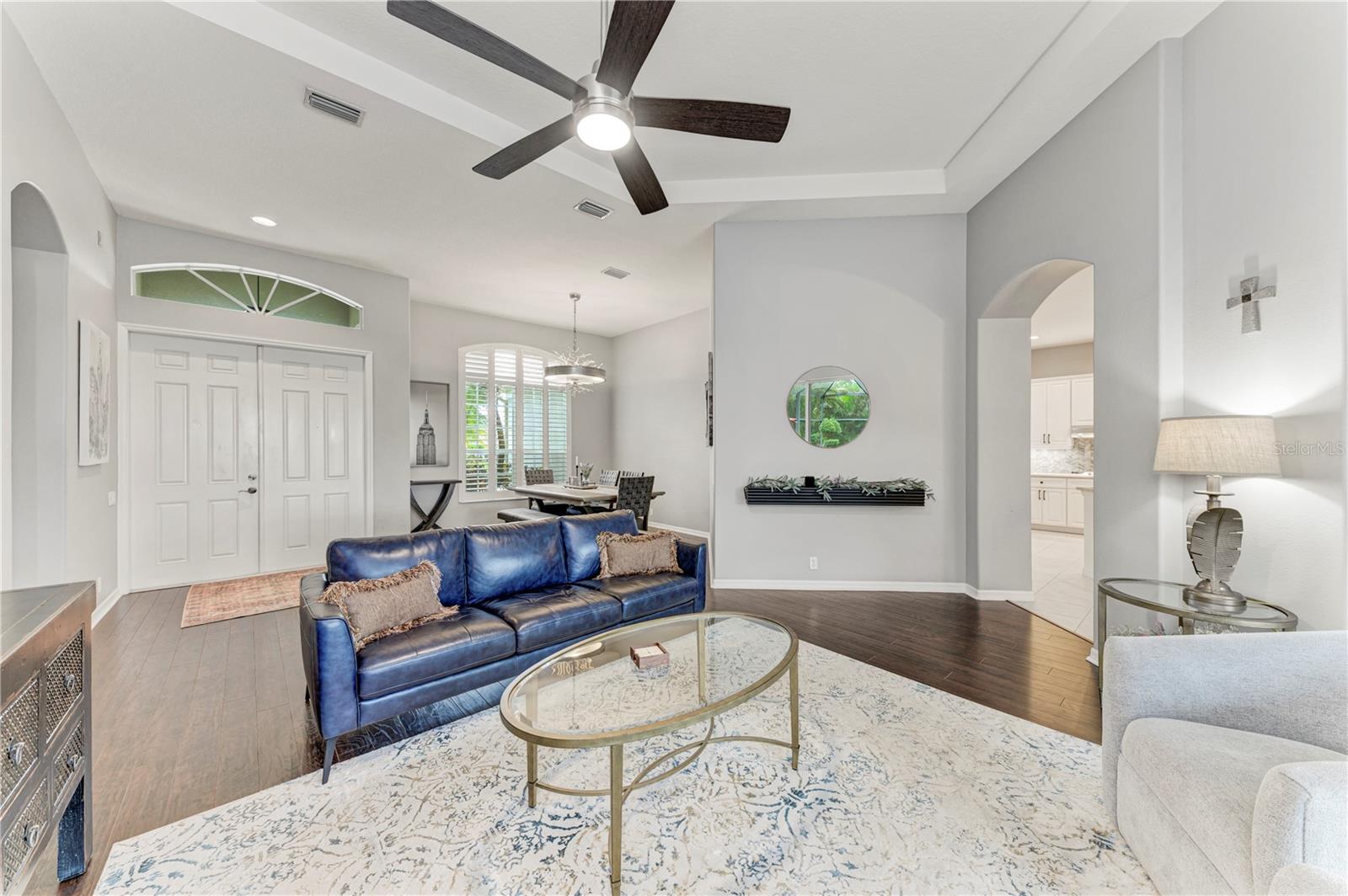 Image 7 of 67 For 12827 Penguin Drive