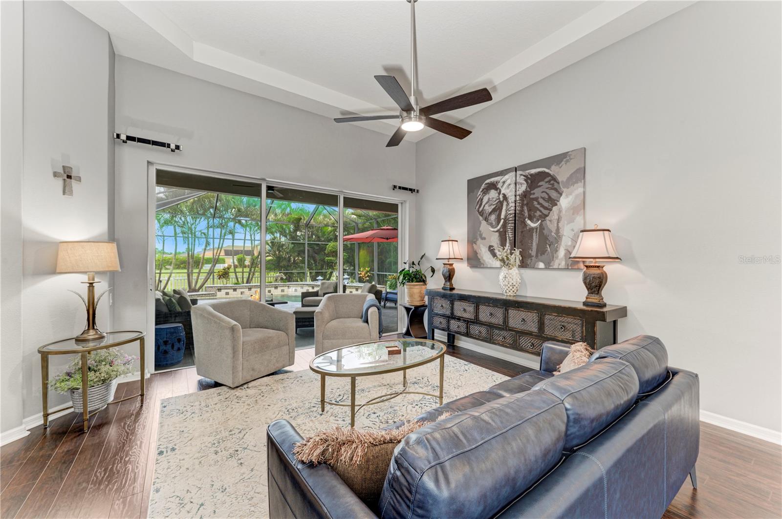 Image 9 of 67 For 12827 Penguin Drive