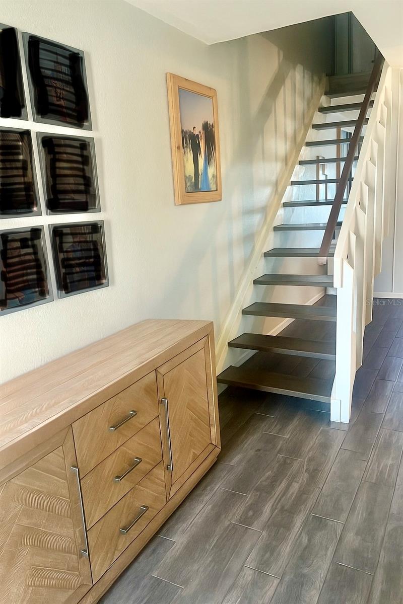 Image 6 of 16 For 506 Orange Blossom Drive