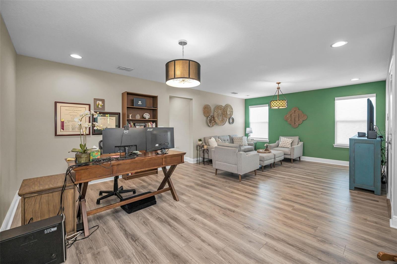 Image 16 of 61 For 2315 Sunset Wind Loop