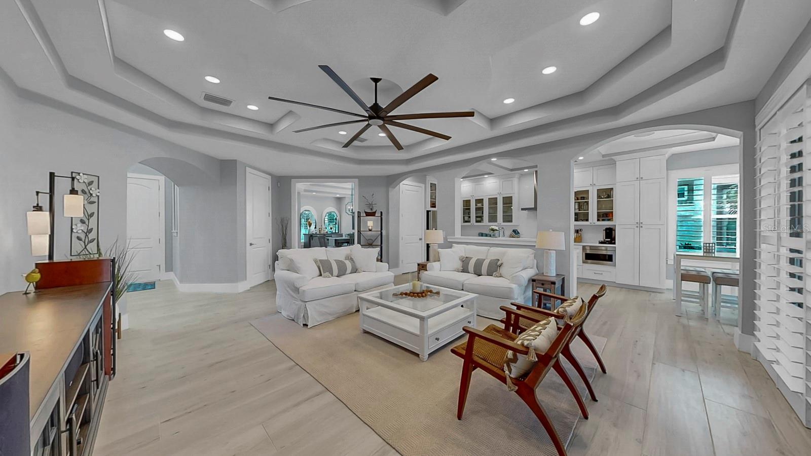 Image 15 of 100 For 701 Pinckney Drive