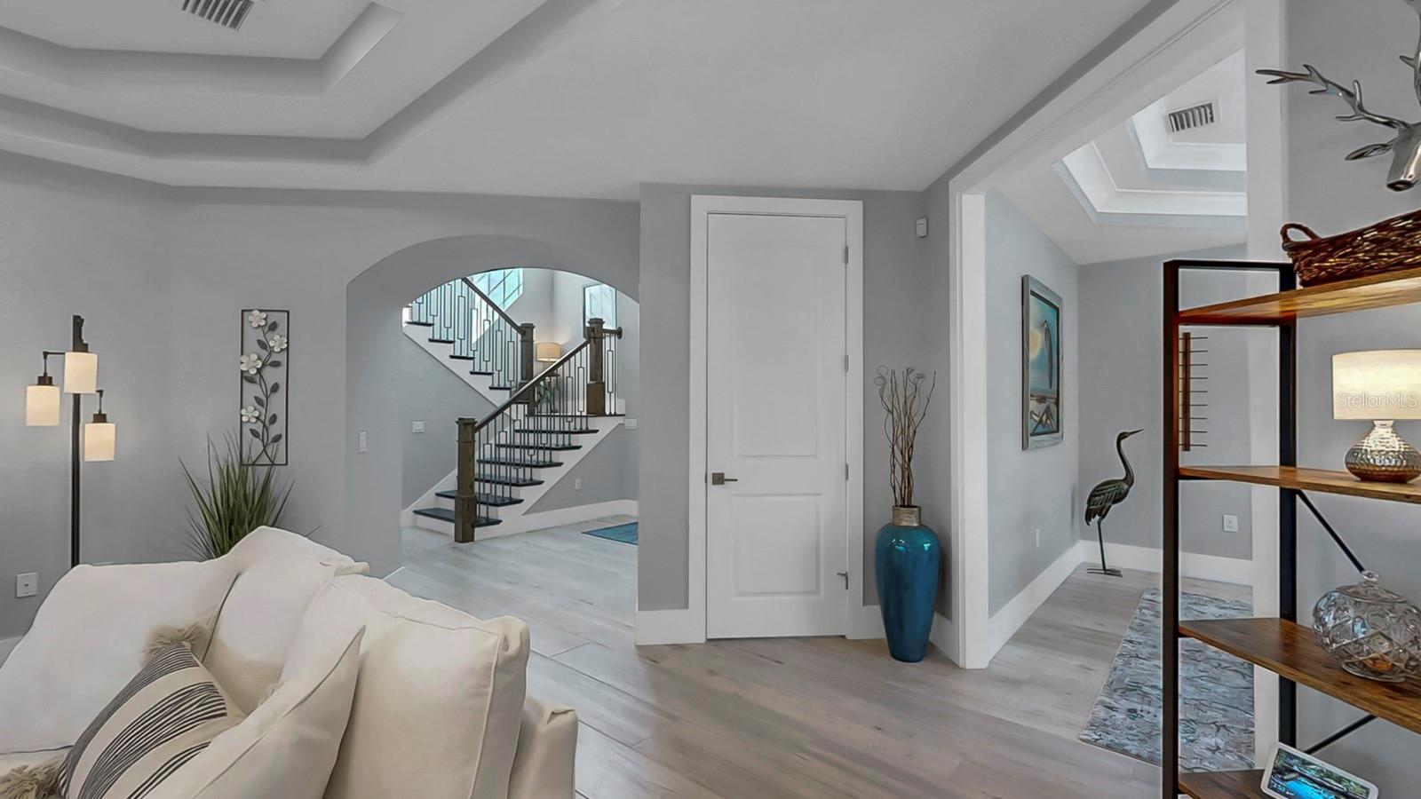 Image 16 of 100 For 701 Pinckney Drive