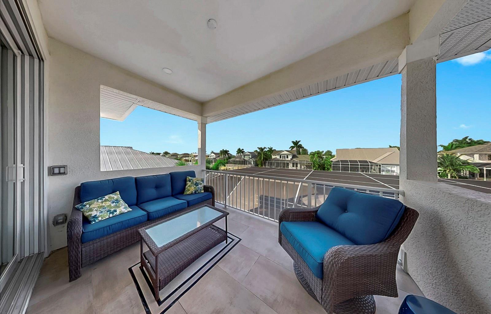 Image 43 of 100 For 701 Pinckney Drive