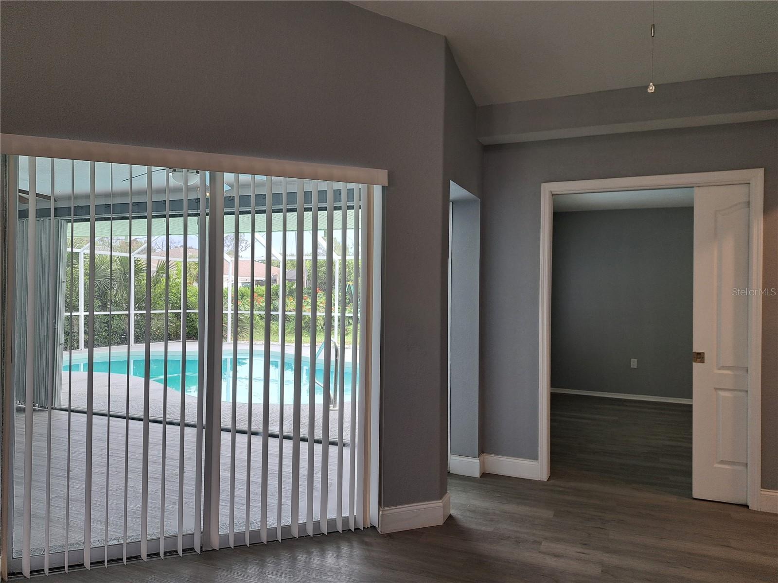 Image 22 of 94 For 26 Clintwood Avenue