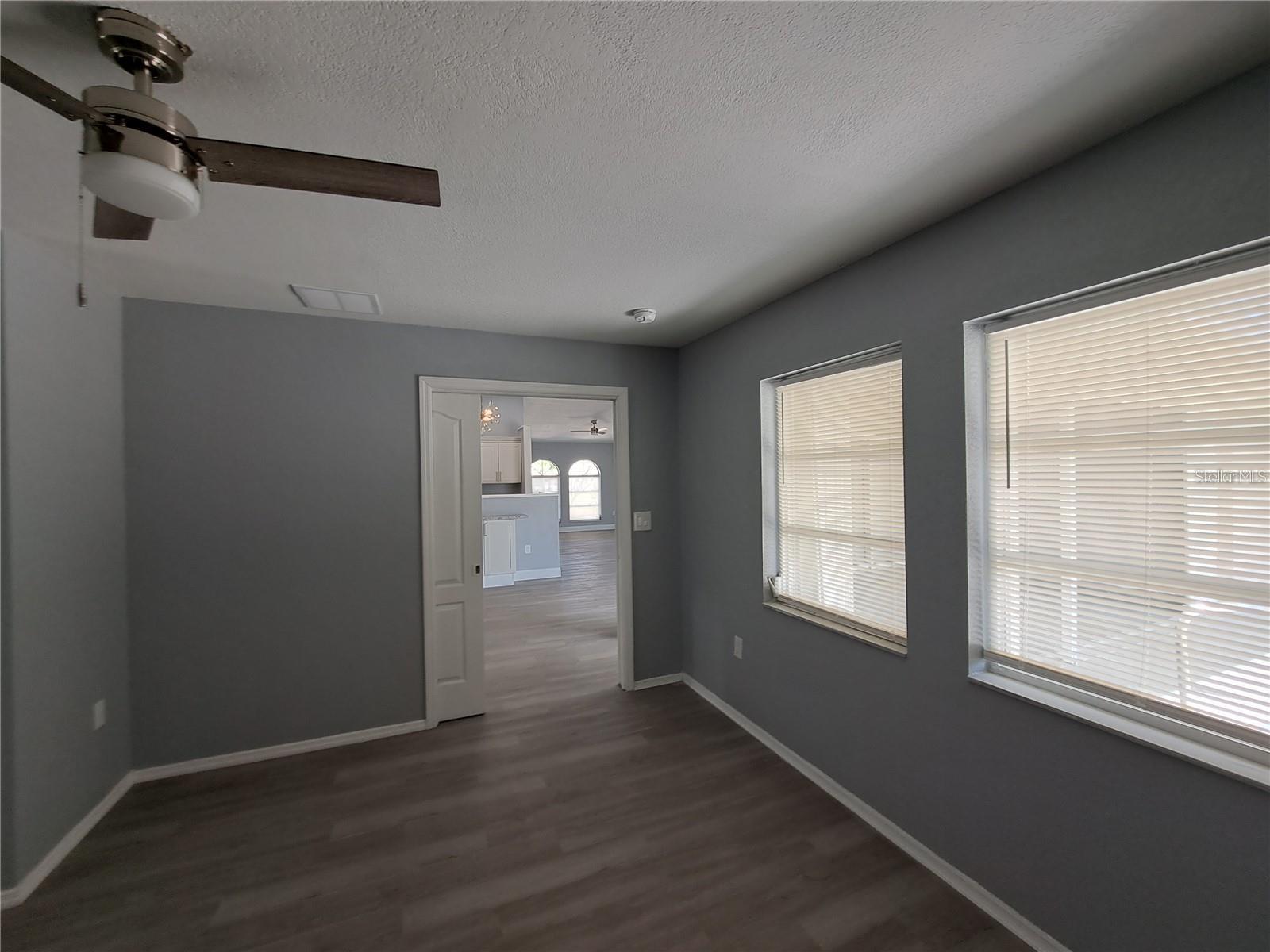 Image 26 of 94 For 26 Clintwood Avenue