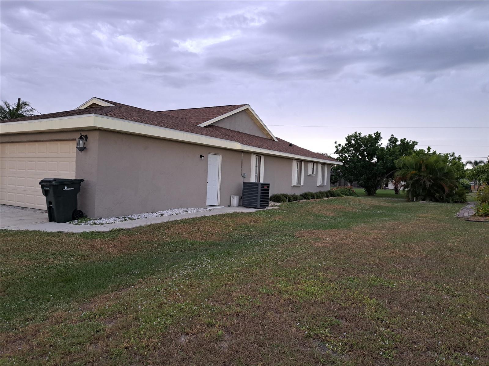 Image 70 of 94 For 26 Clintwood Avenue