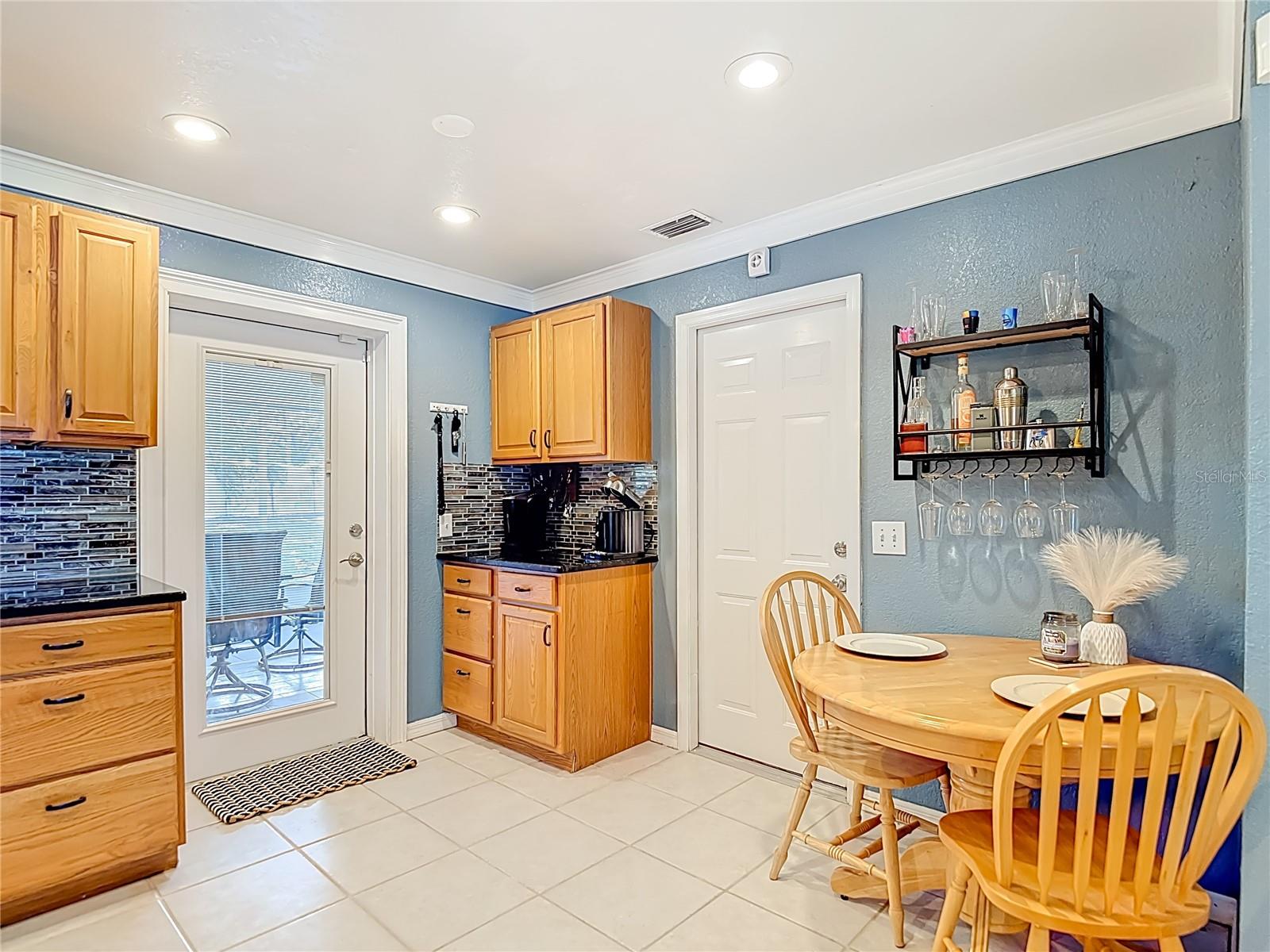 Image 12 of 52 For 501 Pheasant Place