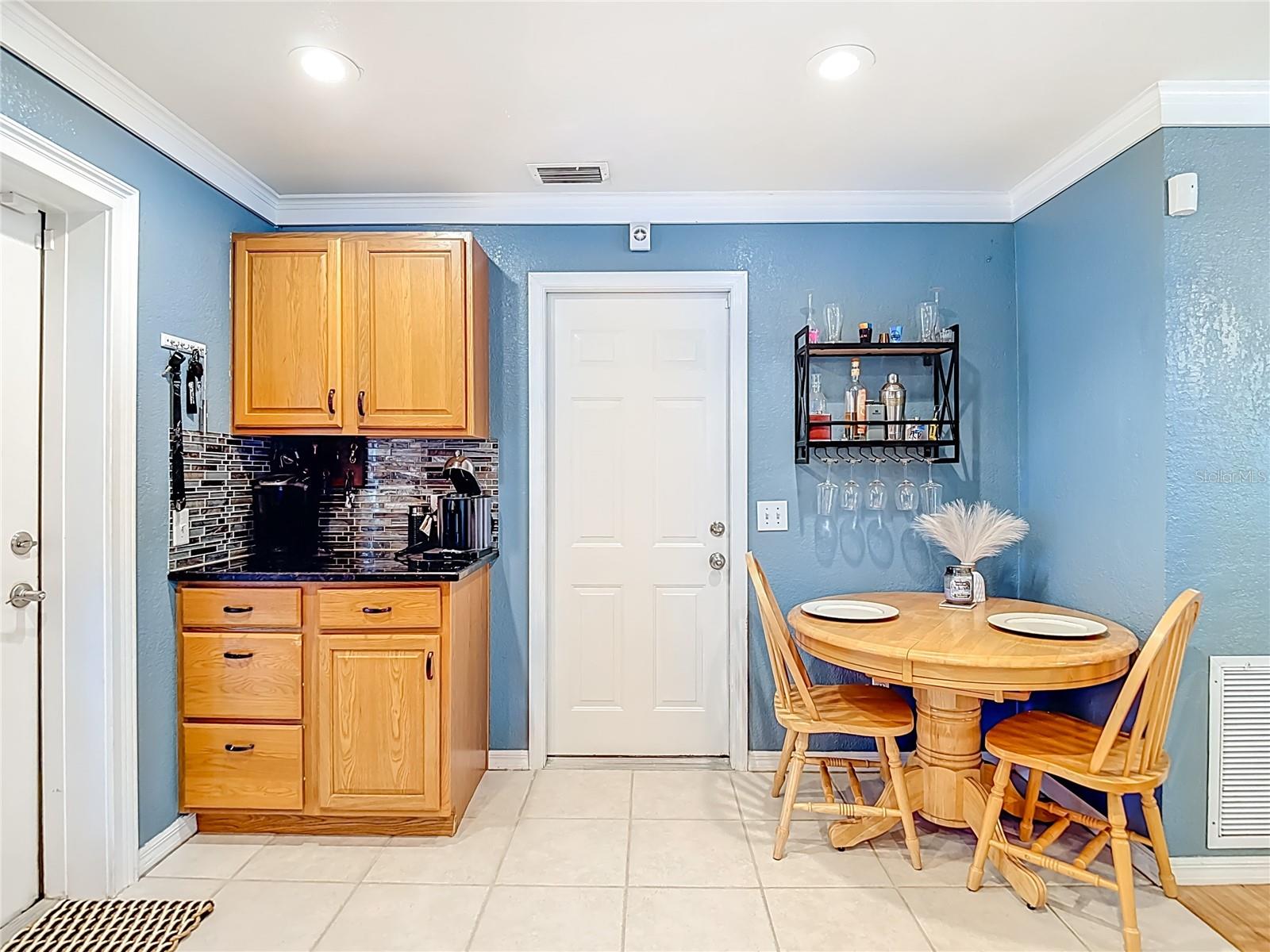 Image 13 of 52 For 501 Pheasant Place