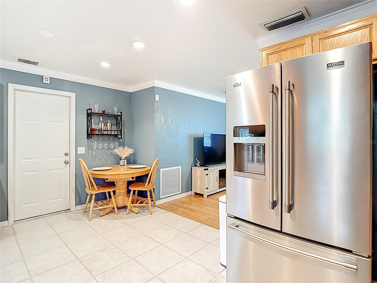 Image 19 of 52 For 501 Pheasant Place