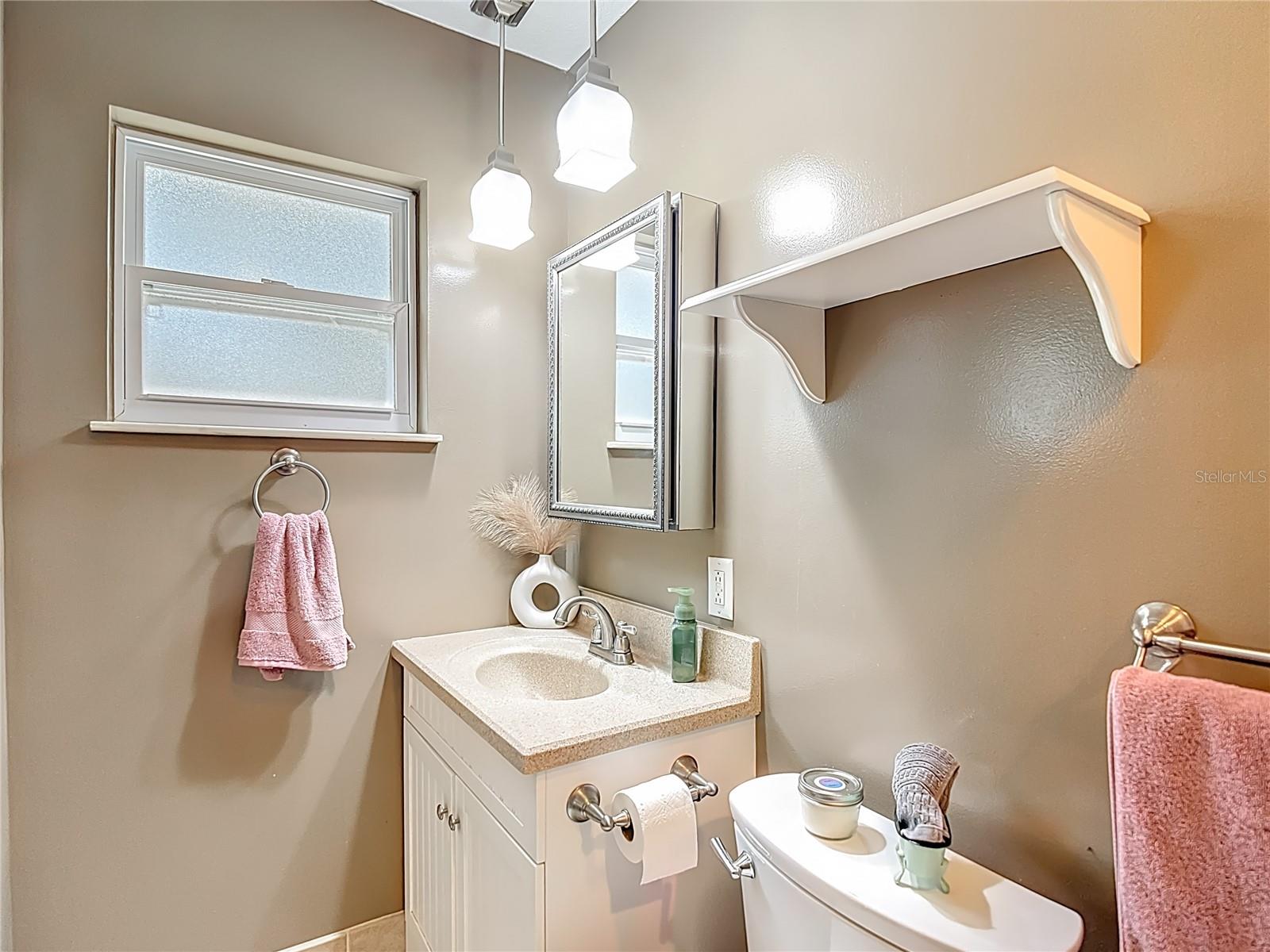 Image 37 of 52 For 501 Pheasant Place