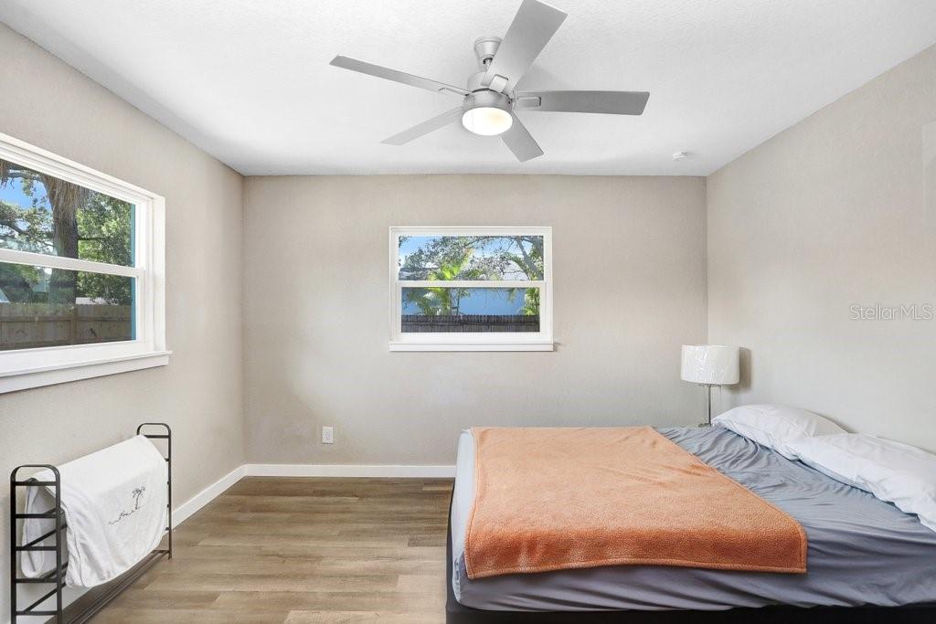 Image 21 of 28 For 5032 Chancellor Street Ne