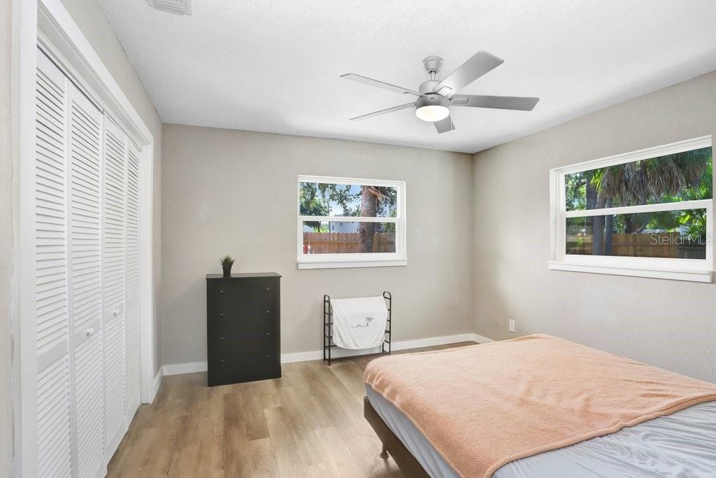 Image 22 of 28 For 5032 Chancellor Street Ne