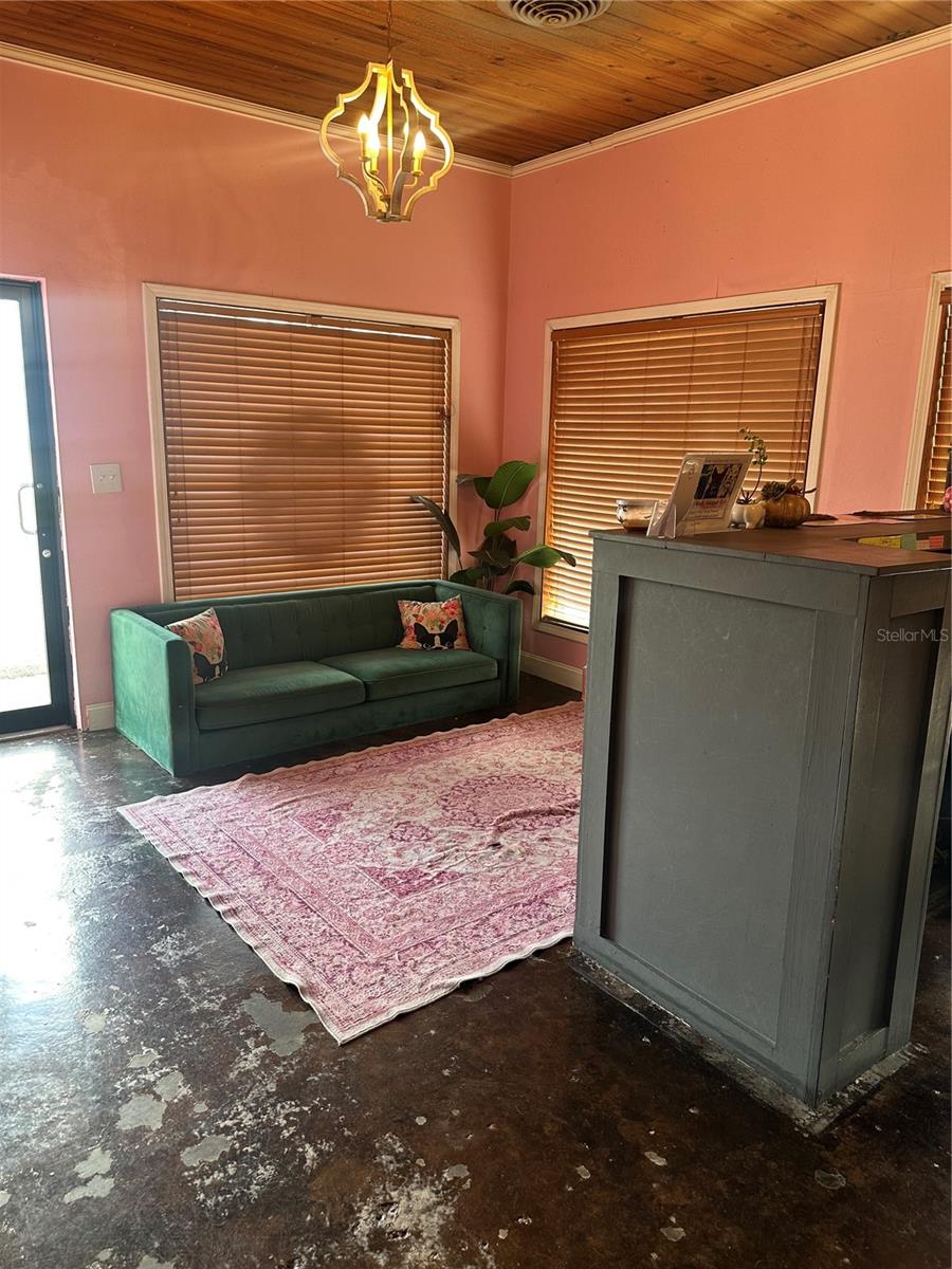 Image 7 of 7 For 119 Allamanda Drive