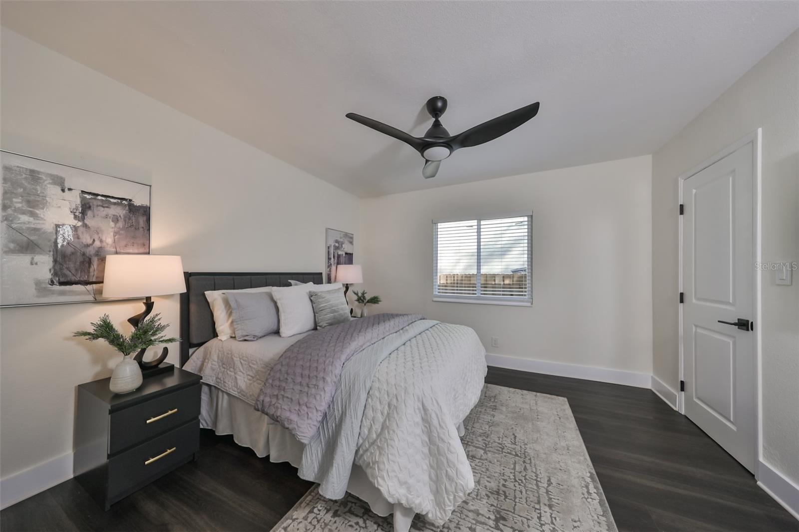 Image 23 of 40 For 1846 3rd Street S