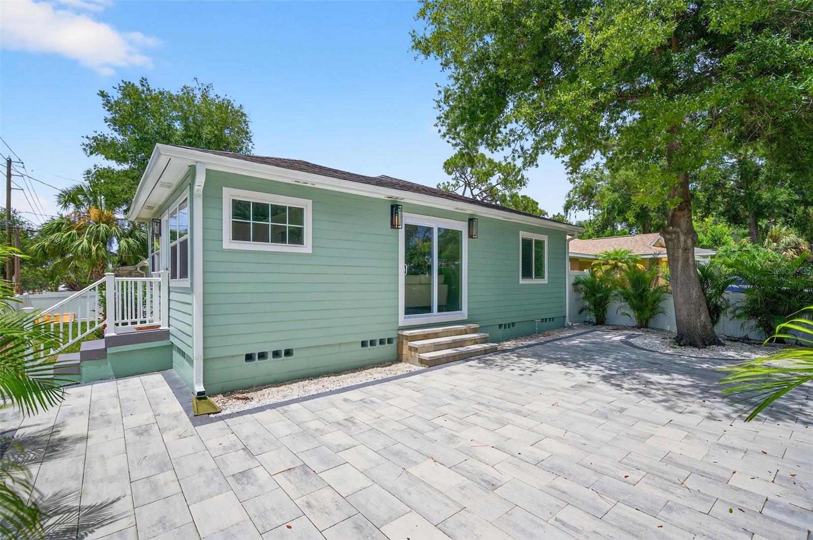 Image 34 of 40 For 1846 3rd Street S