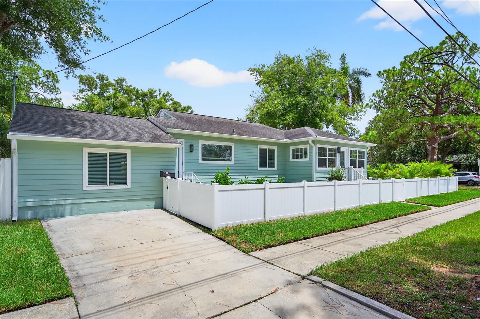 Image 5 of 40 For 1846 3rd Street S