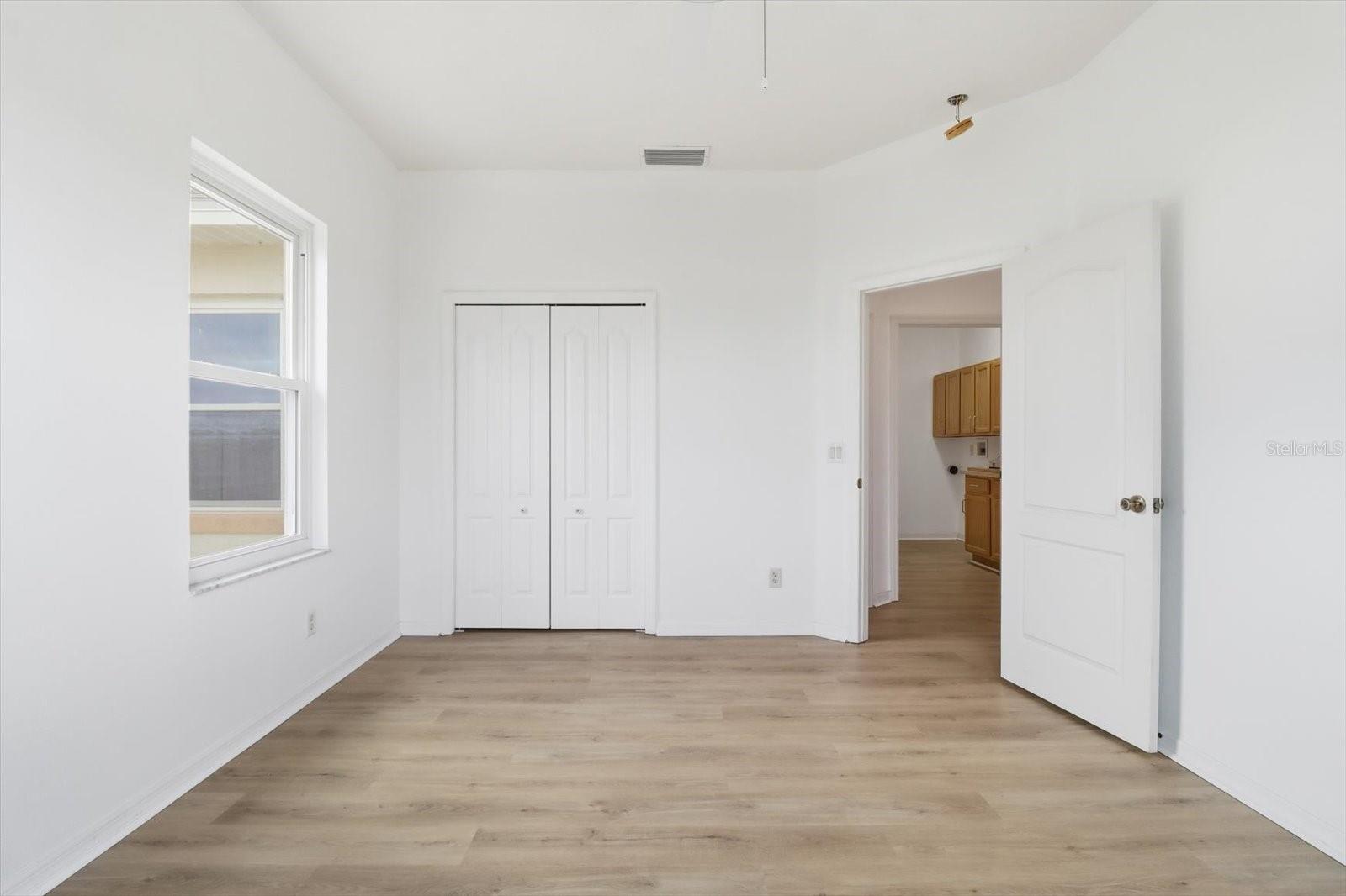 Image 21 of 37 For 271 Hambletonian Drive