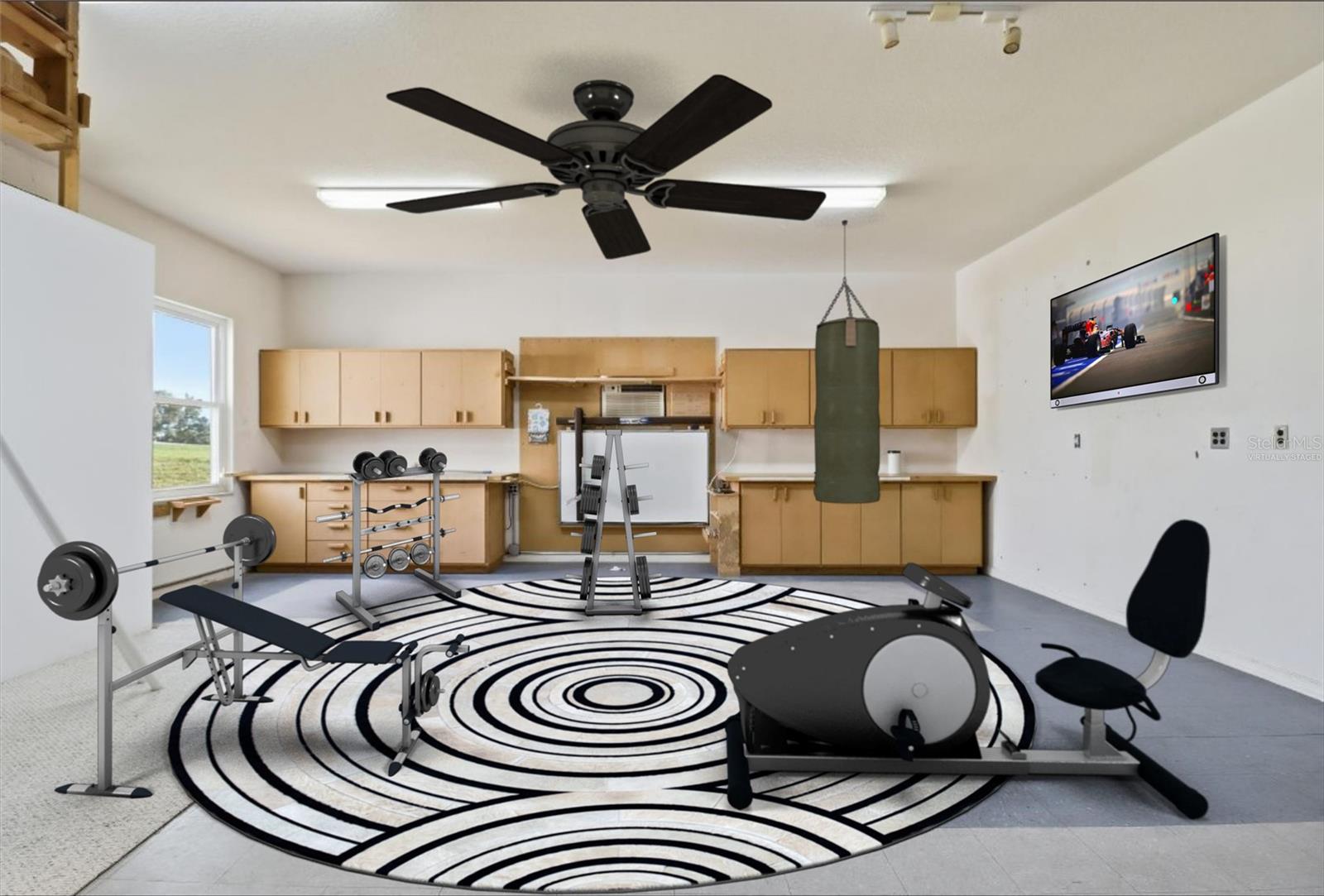 Image 27 of 37 For 271 Hambletonian Drive