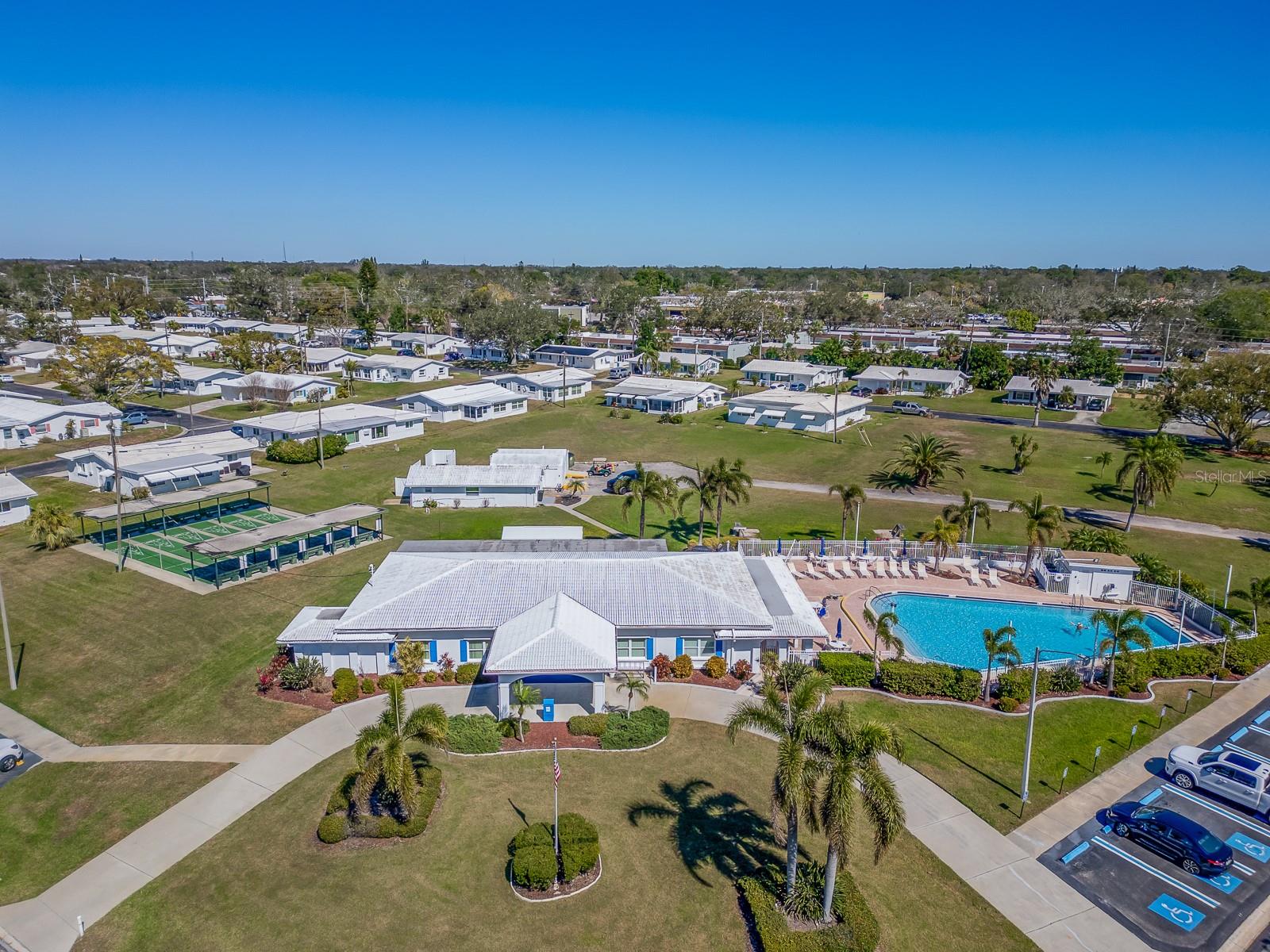 Image 4 of 43 For 9234 141st Street