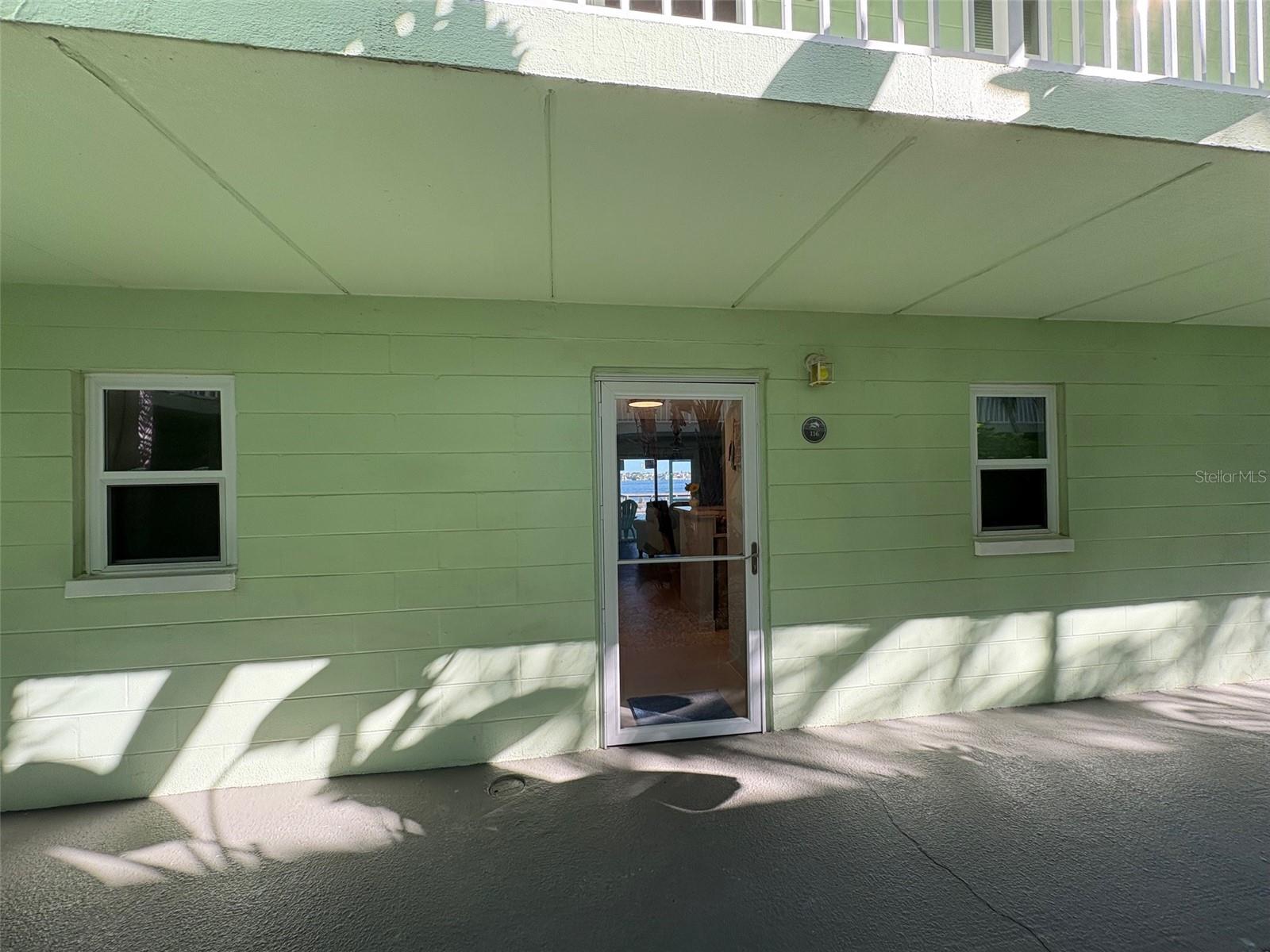 Image 4 of 45 For 464 Paula Drive N 116