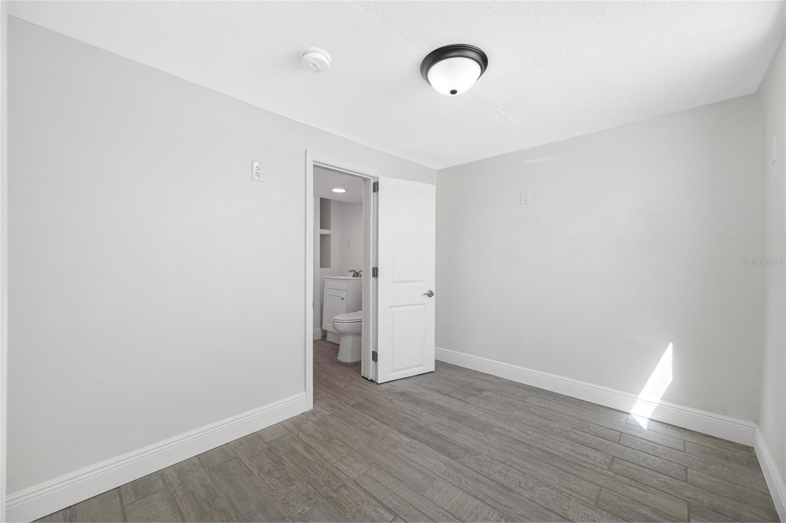 Image 30 of 60 For 130 87th Avenue