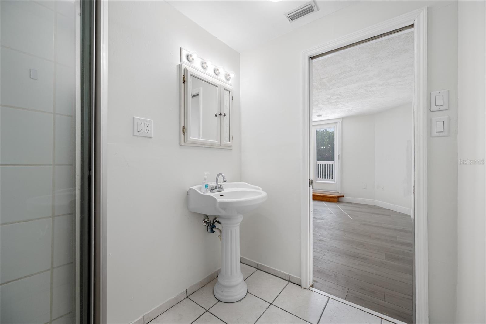 Image 33 of 60 For 130 87th Avenue