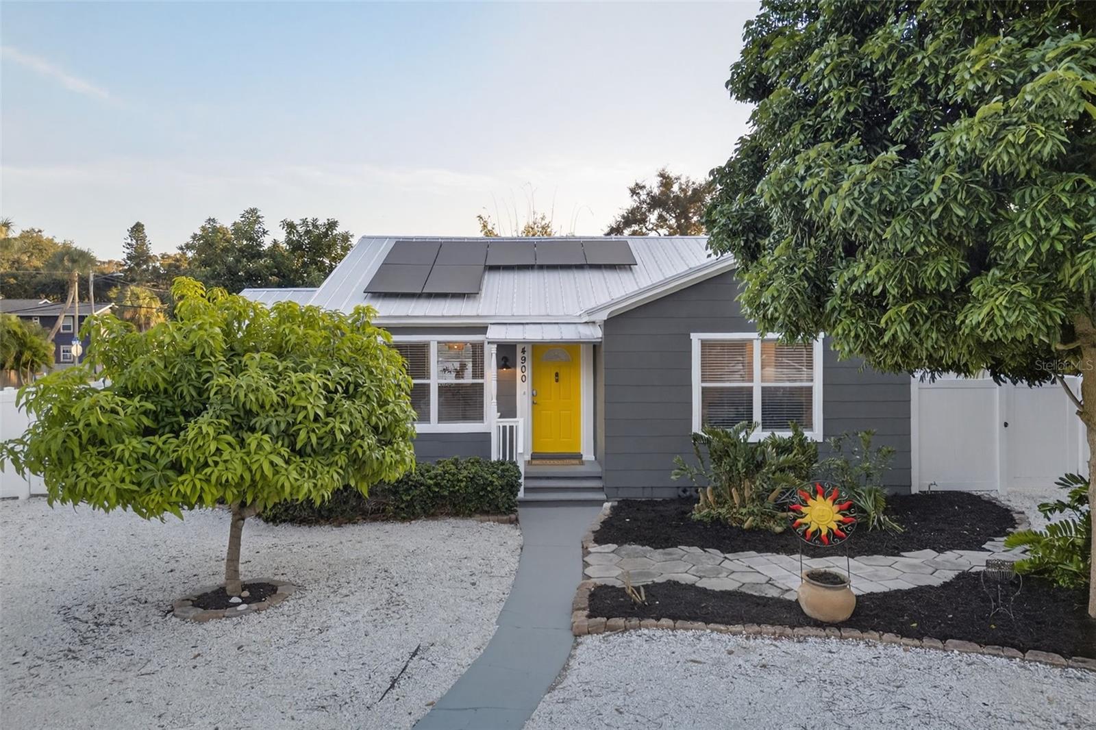 Image 2 of 90 For 4900 27th Avenue S