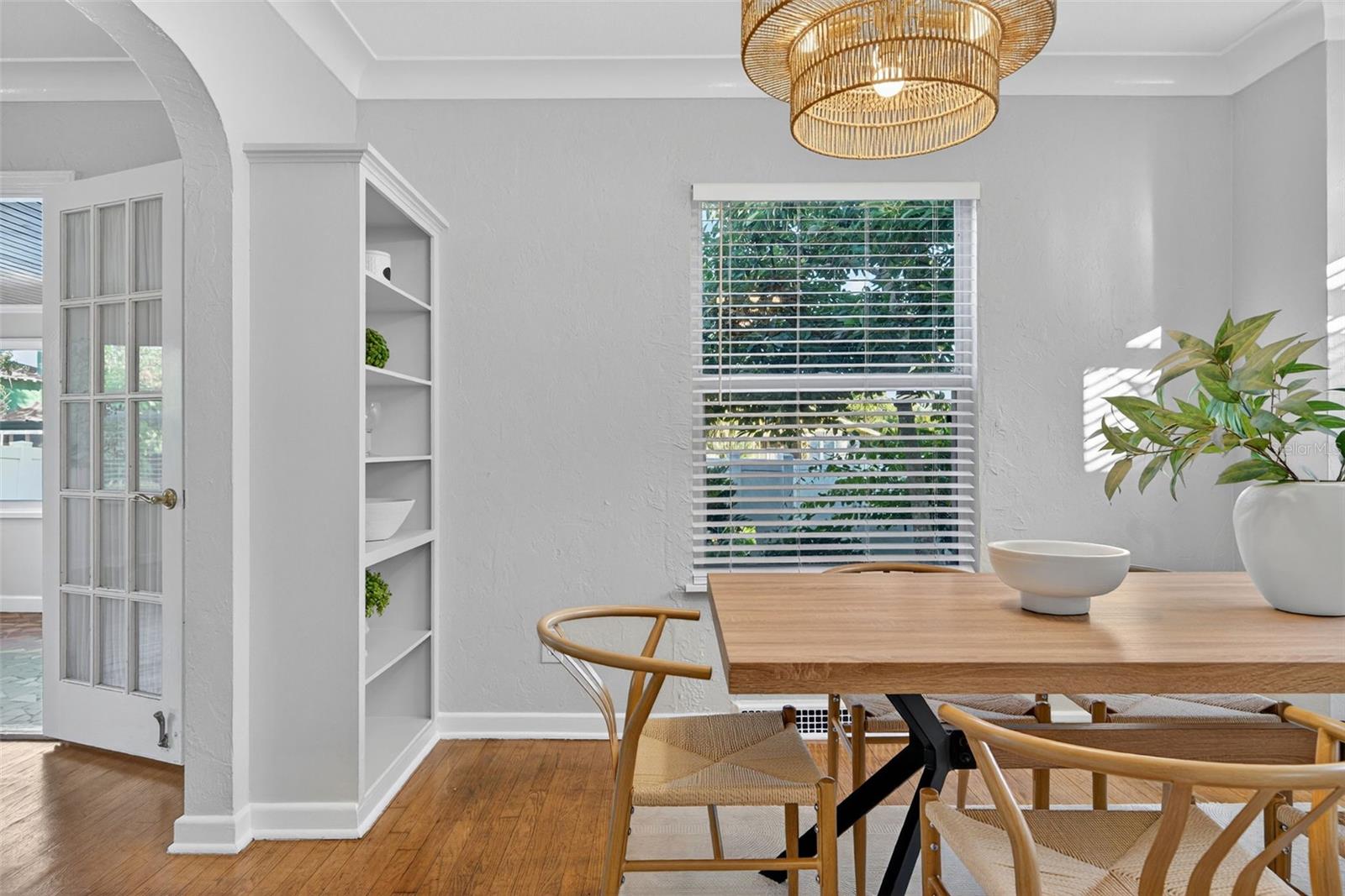 Image 26 of 90 For 4900 27th Avenue S