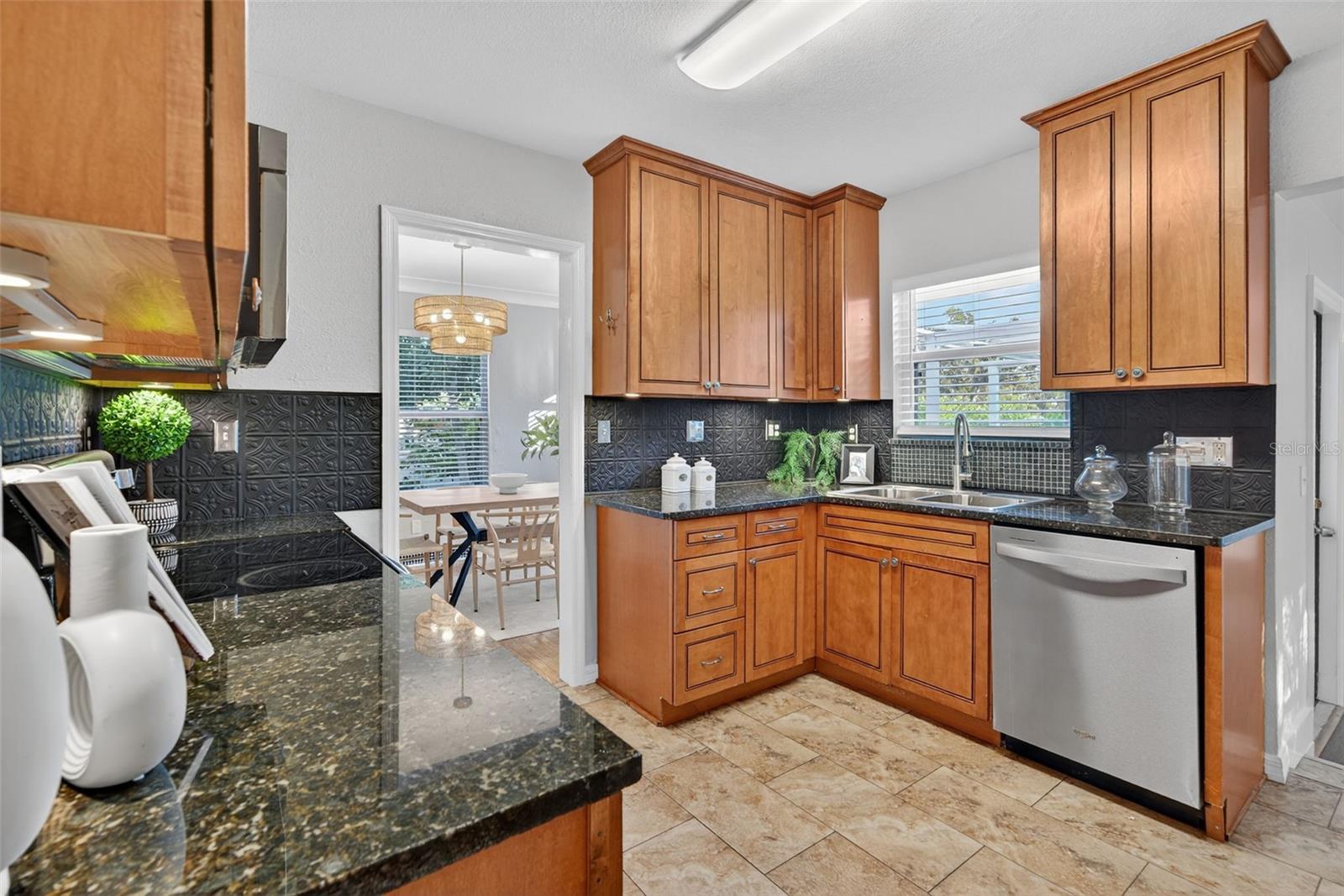 Image 30 of 90 For 4900 27th Avenue S