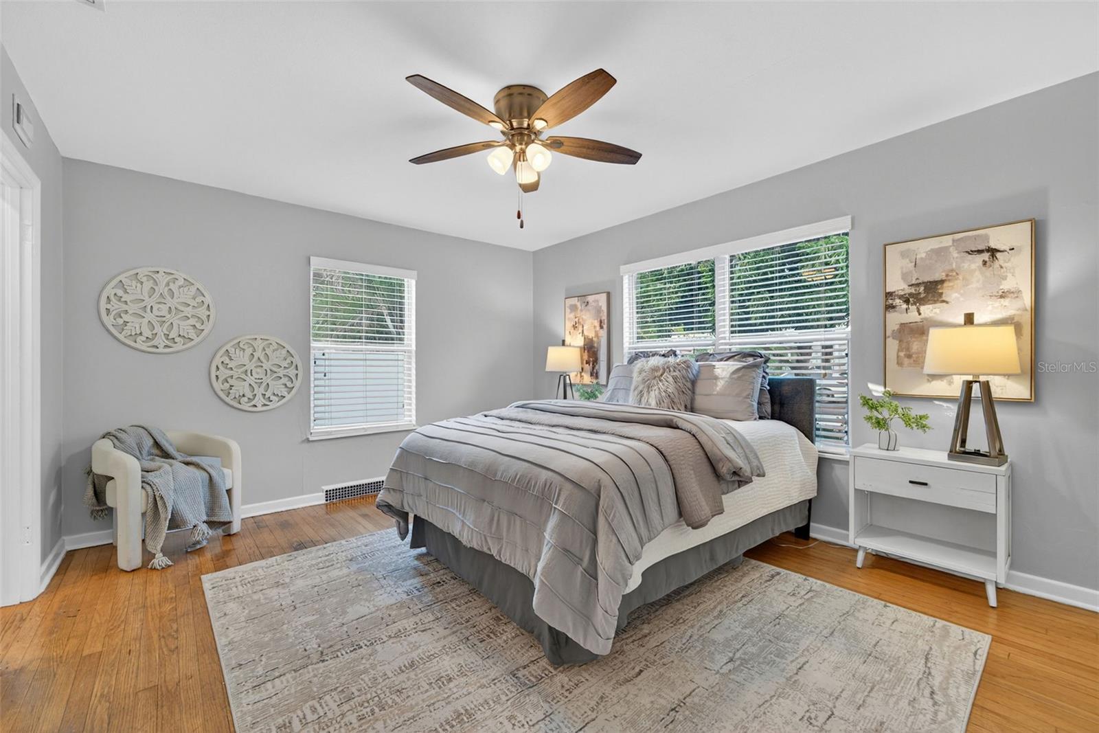 Image 35 of 90 For 4900 27th Avenue S