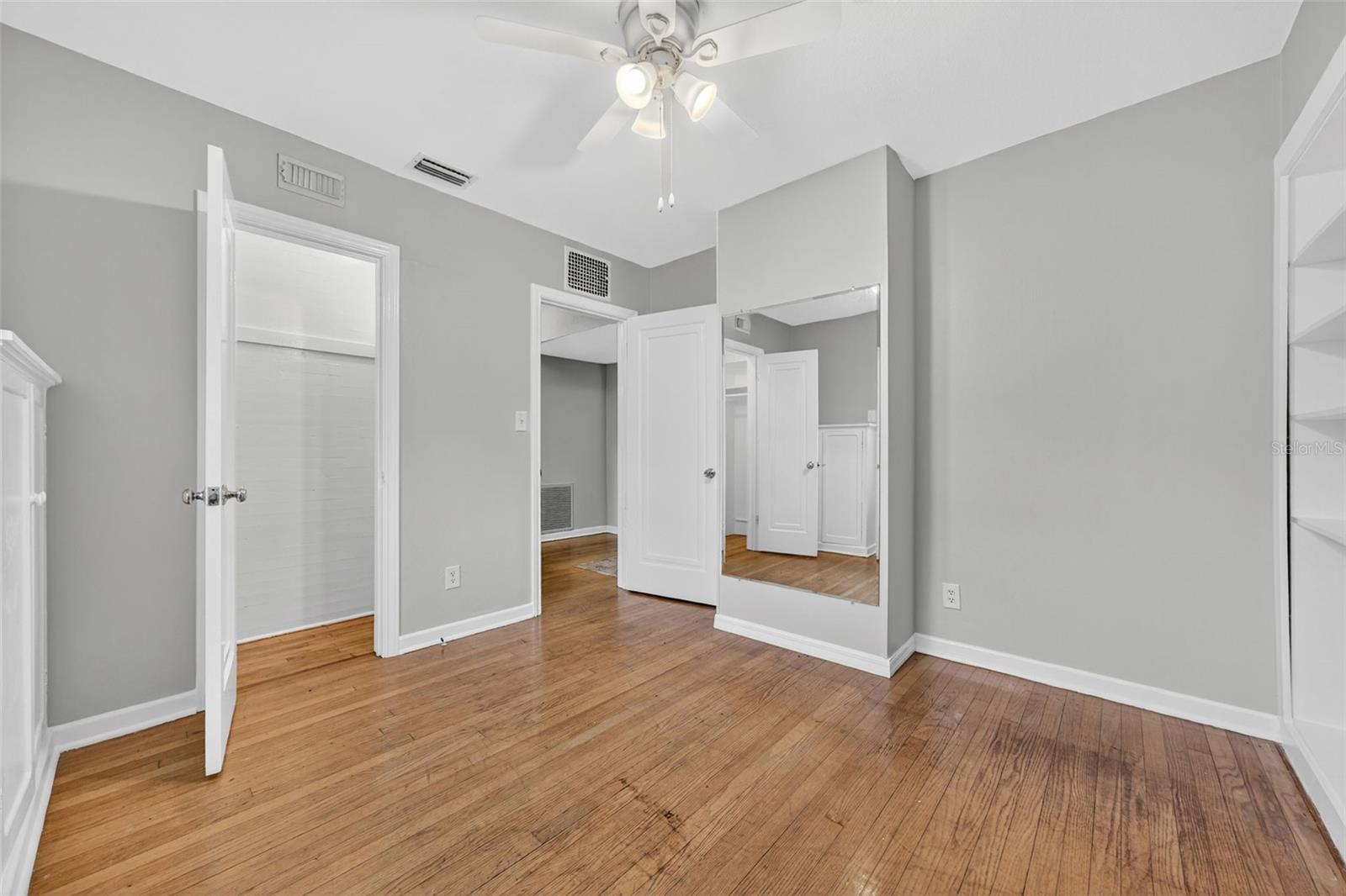 Image 41 of 90 For 4900 27th Avenue S