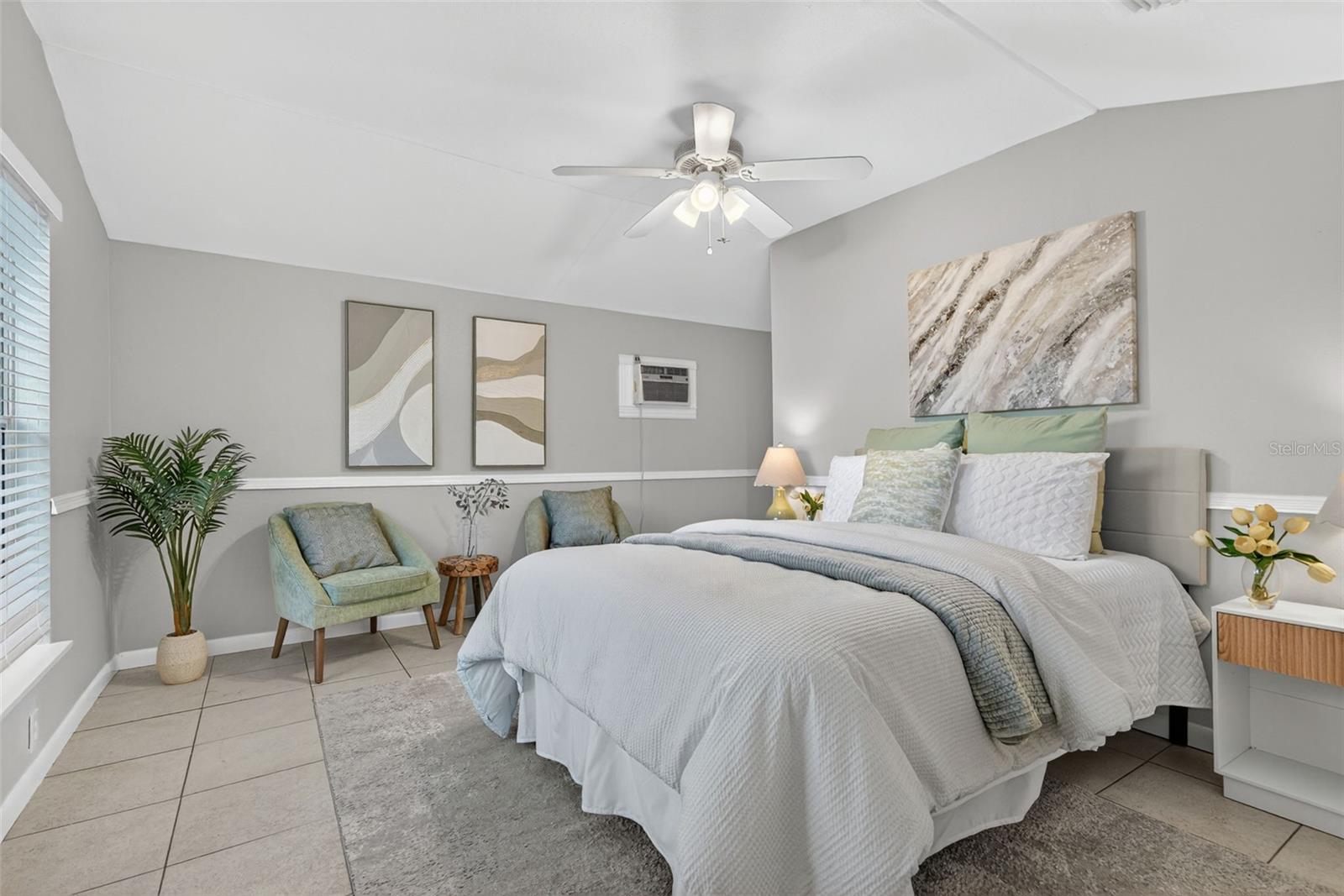 Image 47 of 90 For 4900 27th Avenue S