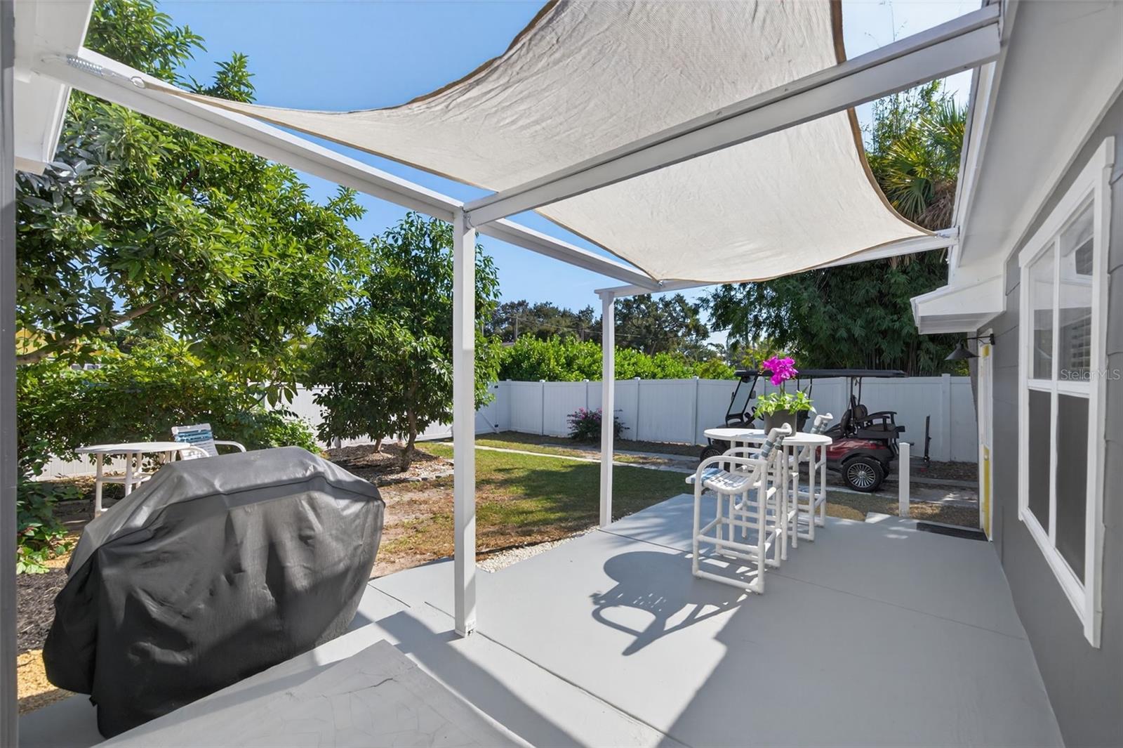 Image 55 of 90 For 4900 27th Avenue S