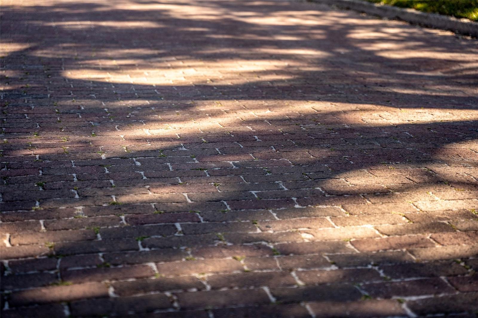 Image 64 of 90 For 4900 27th Avenue S