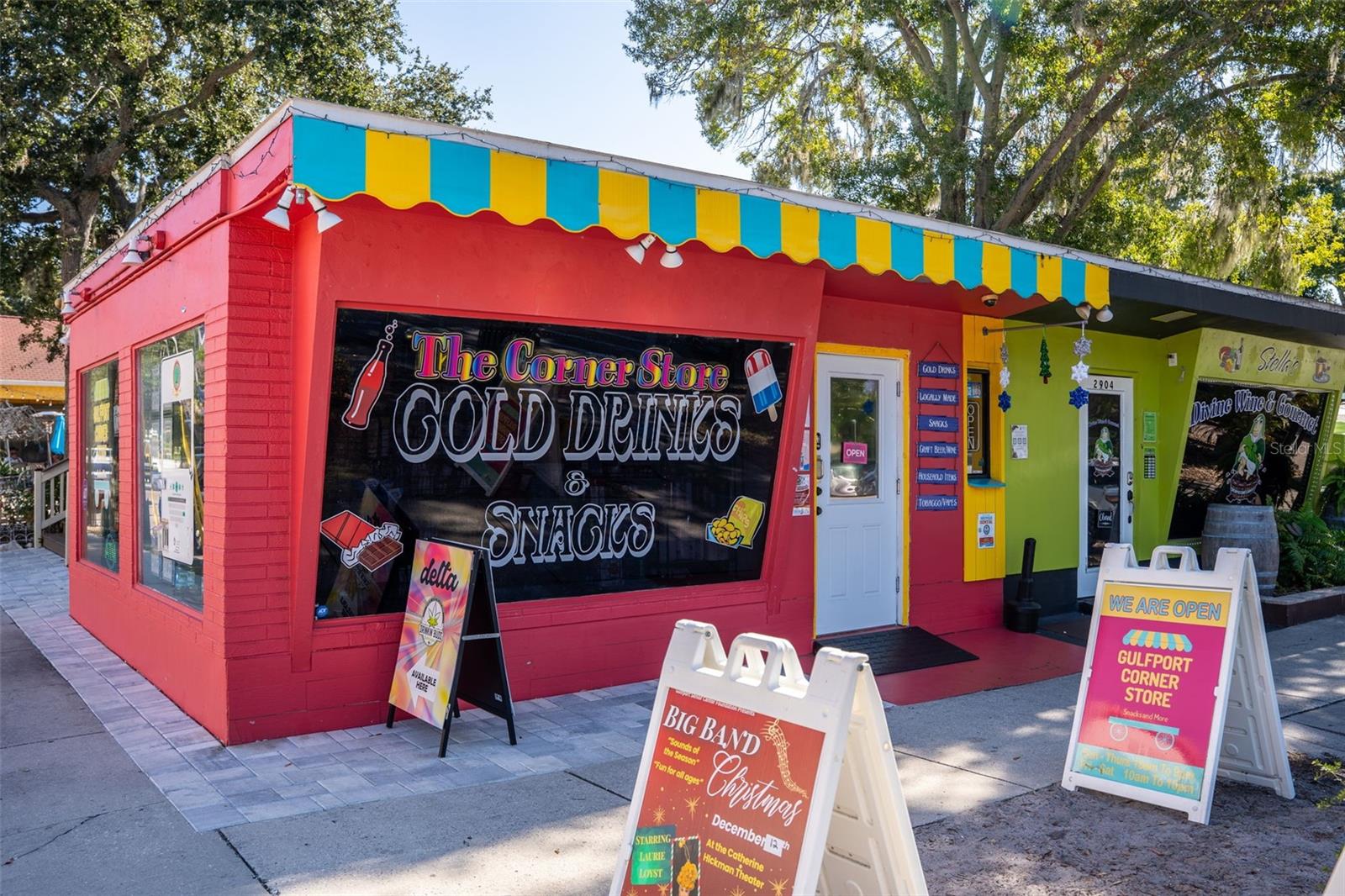 Image 81 of 90 For 4900 27th Avenue S