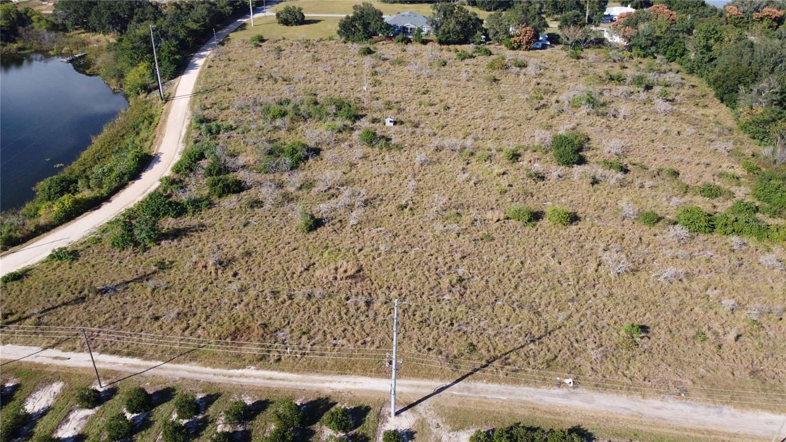 Image 3 of 8 For 600 Grove Avenue