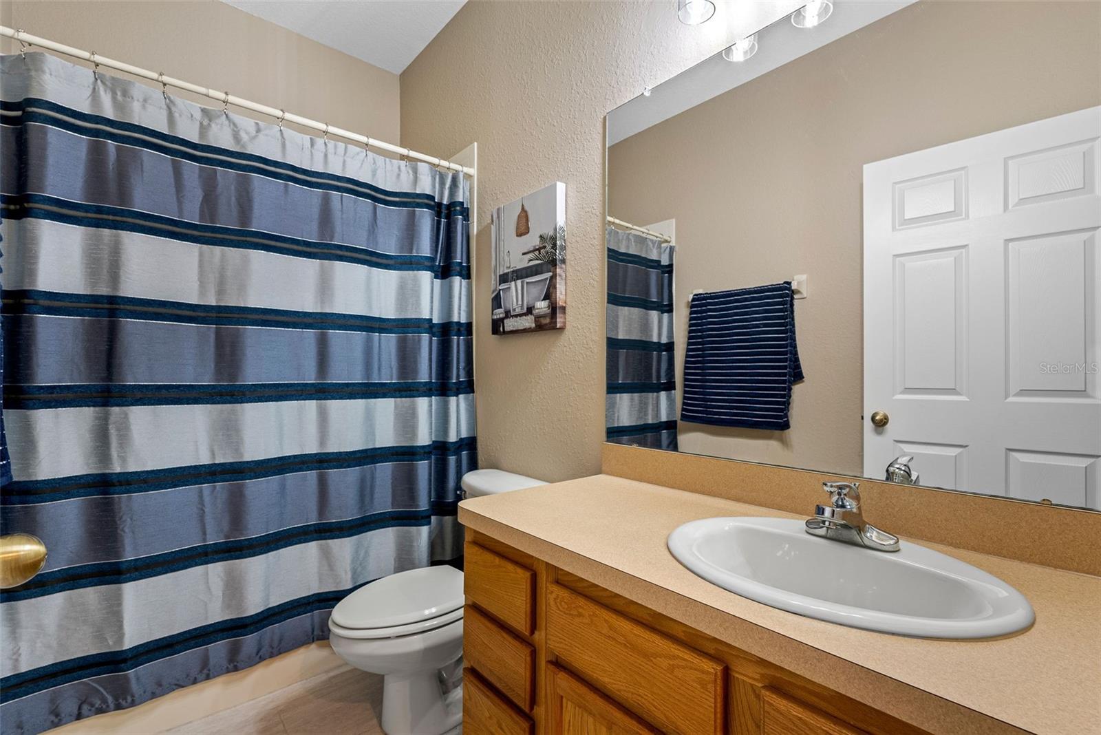 Image 26 of 37 For 11749 Summer Springs Drive