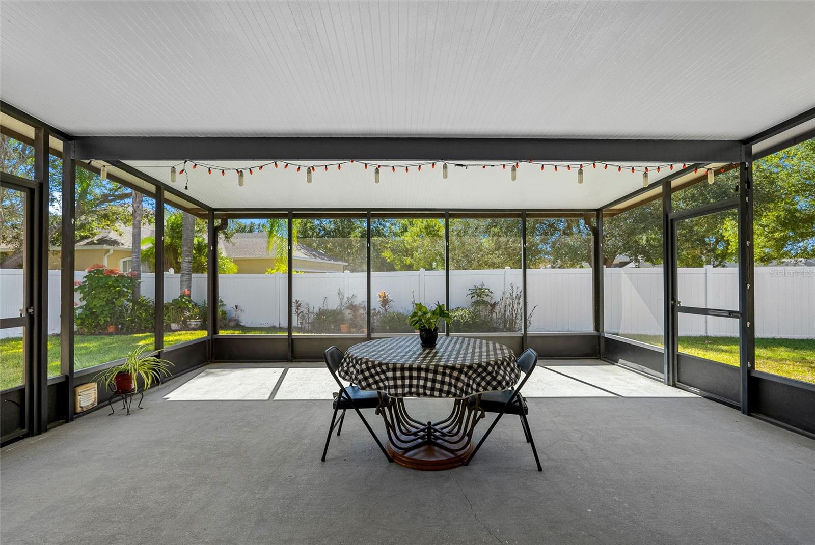 Image 31 of 37 For 11749 Summer Springs Drive