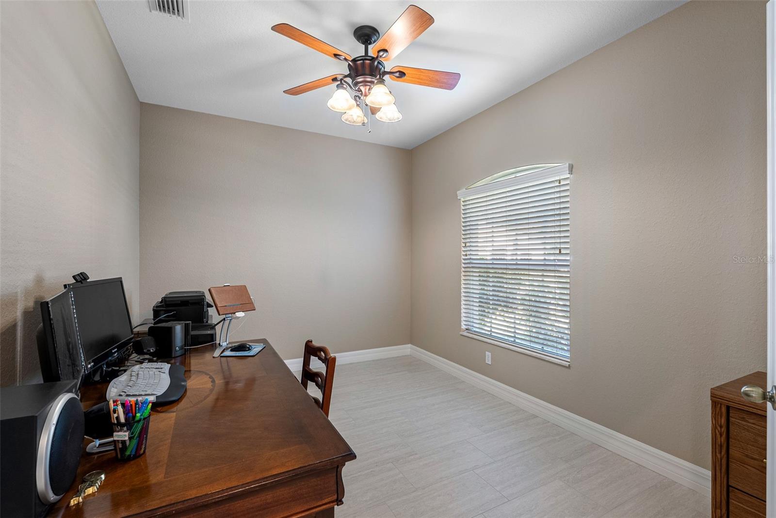 Image 7 of 37 For 11749 Summer Springs Drive