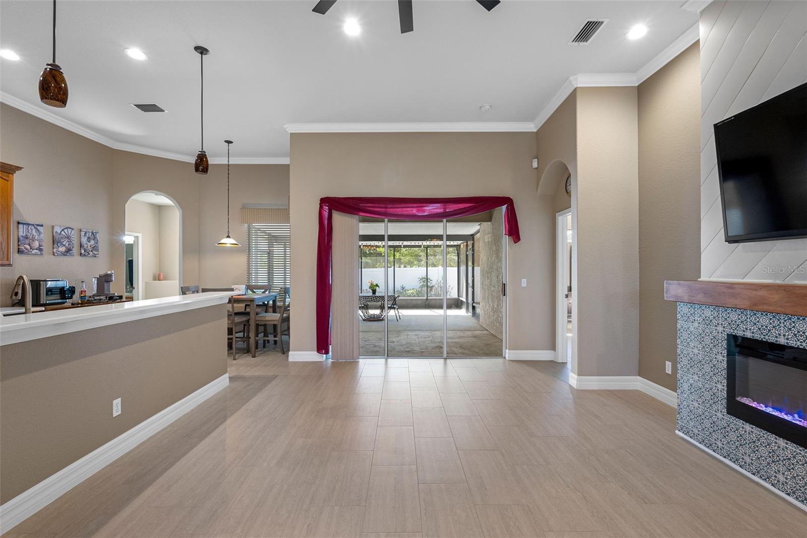 Image 9 of 37 For 11749 Summer Springs Drive